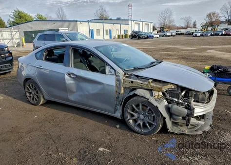 2016 Dodge Dart Sxt z USA, uszkodzony, nr VIN 1C3CDFBBXGD635480